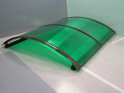 Навес из поликарбоната своими руками