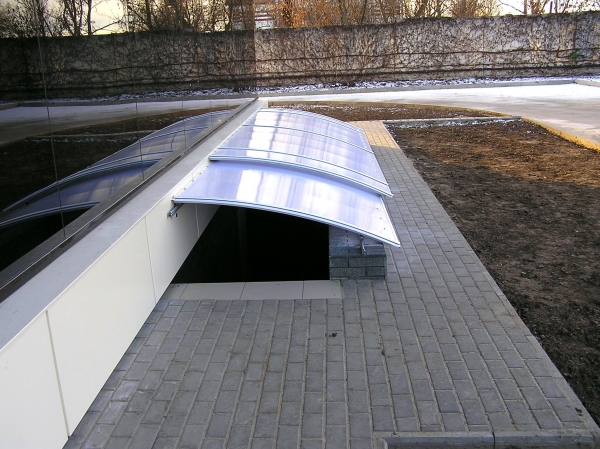 Навес из поликарбоната раздвижной