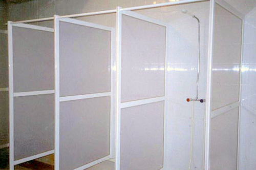 Душевые перегородки из поликарбоната Душевые перегородки из поликарбоната