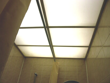 Подвесной потолок из поликарбоната Подвесной потолок из поликарбоната