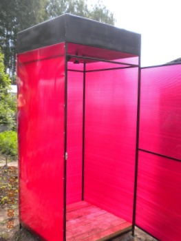 Летний душ из поликарбоната Летний душ из поликарбоната